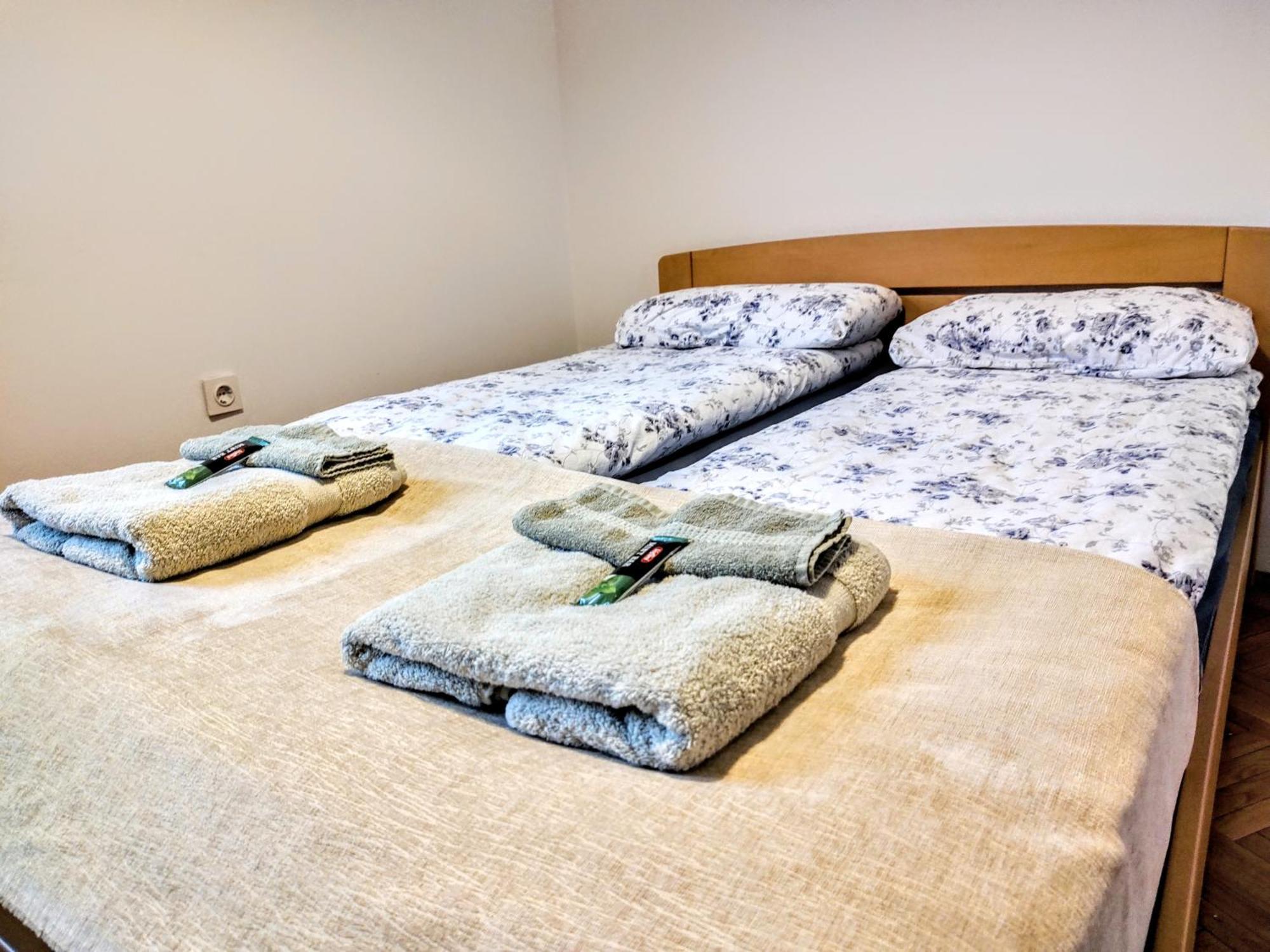 Apartment Nate'S Place スコピエ エクステリア 写真